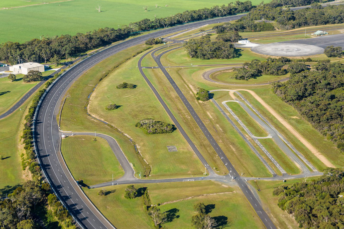 VinFast chính thức sở hữu trung tâm thử nghiệm xe rộng 872 ha tại Australia