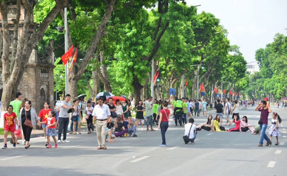 Không gian đi bộ xung quanh hồ Gươm hoạt động trở lại từ ngày 18/9