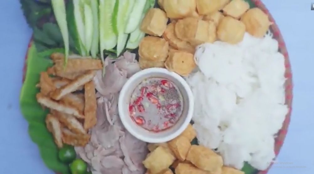 Bún đậu mắm tôm lên CNN