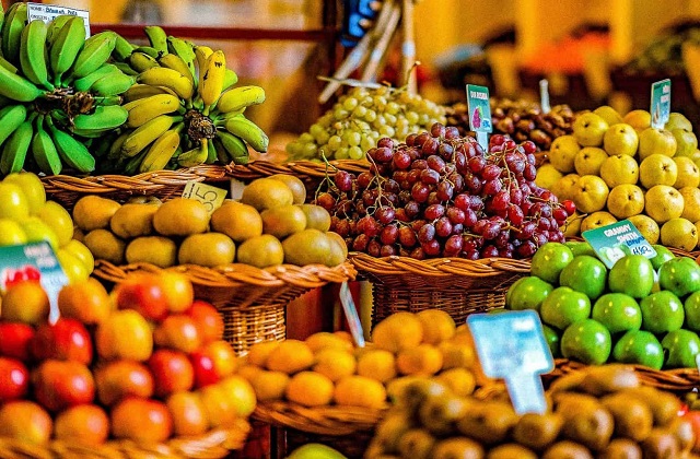 Giá trái cây Hà Nội ngày 20/10