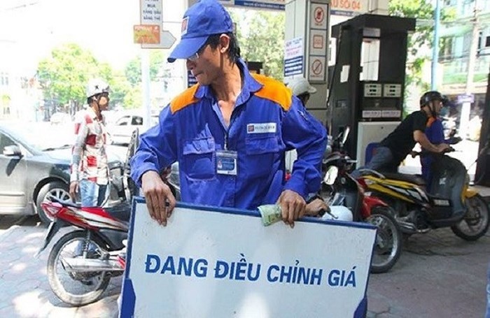 Kỳ điều hành ngày mai (27/10): Giá xăng, dầu khó giảm