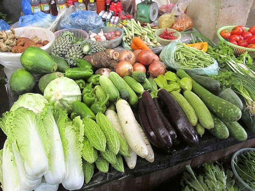 Giá thực phẩm ngày 10/11: Rau củ tiếp đà giảm