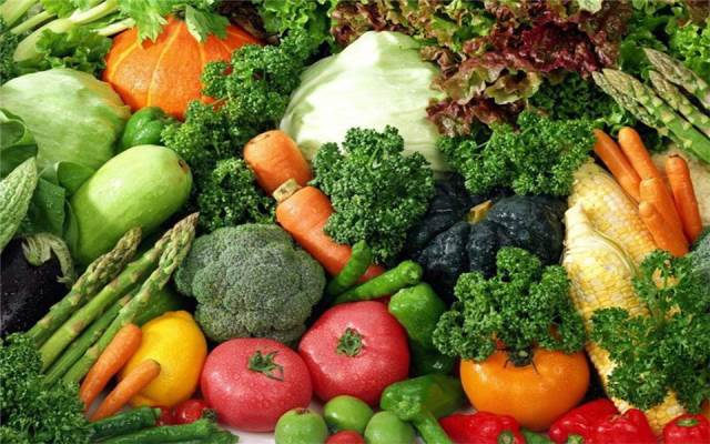 Giá thực phẩm hôm nay 14/11: Khoai lang tím tăng mạng