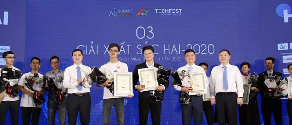 EM&AI - Quán quân Cuộc thi Tìm kiếm Tài năng Khởi nghiệp Đổi mới sáng tạo quốc gia