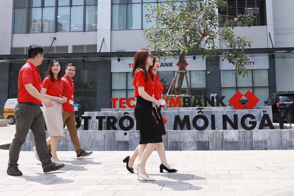 Techcombank giữ vững vị thế ngân hàng tư nhân hàng đầu