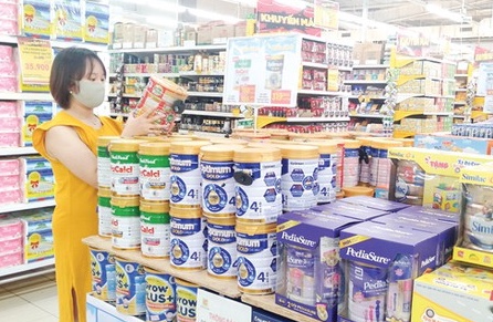 Huyện Đất Đỏ (Bà Rịa - Vũng Tàu): Cảnh giác khi mua sữa không rõ nguồn gốc