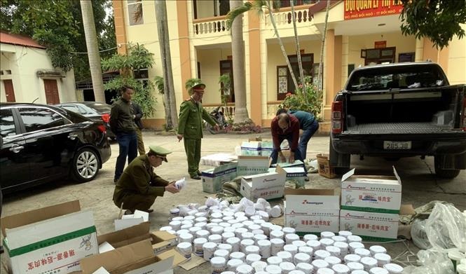 Bắc Giang: Thu giữ 440 hộp phụ gia thực phẩm không rõ nguồn gốc