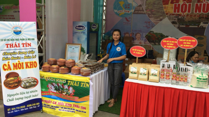 Đặc sản cá mòi kho Kiến Thụy vươn ra thị trường