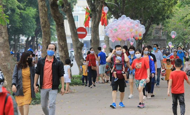Đề xuất hoạt động phố đi bộ và phố cổ Hà Nội sớm hơn 1 ngày