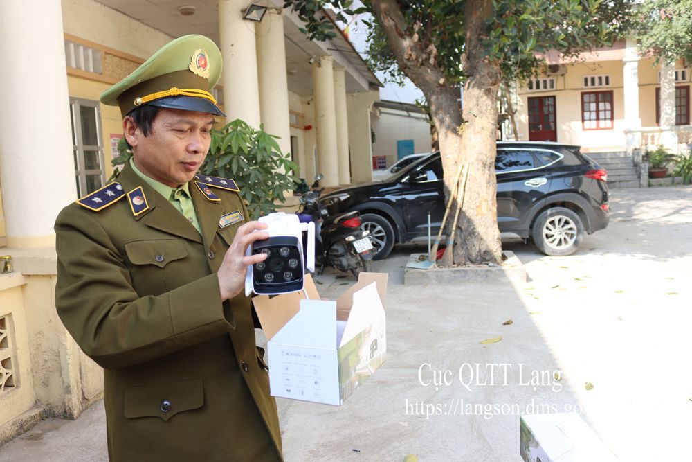 Lạng Sơn: Phát hiện trên 1.000 sản phẩm không rõ nguồn gốc xuất xứ