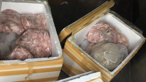 Quảng Ninh: Bắt giữ và tiêu hủy gần 900 kg hải sản không rõ nguồn gốc xuất xứ