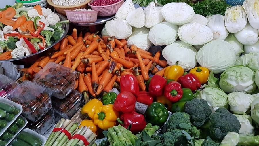 Giá thực phẩm ngày 9/1: Giá rau củ, thực phẩm đồng loạt tăng