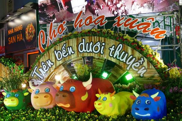 Khai mạc chợ hoa xuân “Trên bến dưới thuyền”