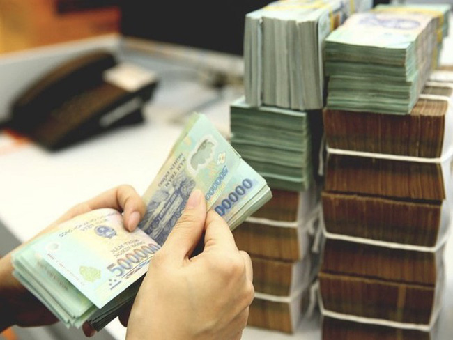 Các ngân hàng tiếp tục giảm lãi suất