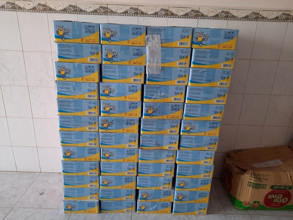 Tạm giữ trên 2.300 hộp sữa dinh dưỡng có dấu hiệu xâm phạm nhãn hiệu "Grow plus"