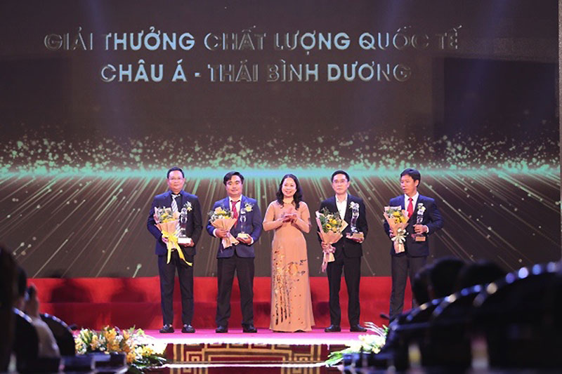 Vinh danh 116 doanh nghiệp đạt Giải thưởng Chất lượng Quốc gia