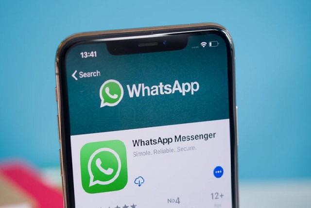 Đức cấm Facebook thu thập dữ liệu WhatsApp
