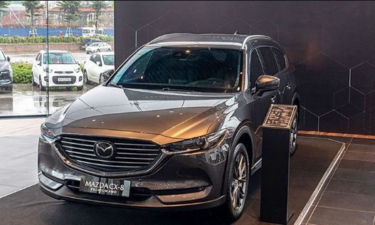 Thị trường ô tô xác lập kỷ lục chạm đáy mới với mức giảm gần 160 triệu đồng