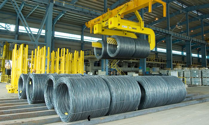 Giá thép xây dựng giảm mạnh