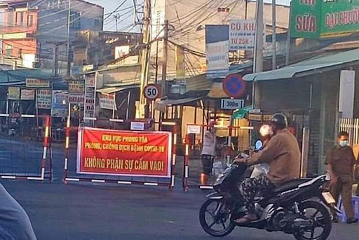 Giãn cách xã hội thành phố Hà Tĩnh từ 12 giờ hôm nay