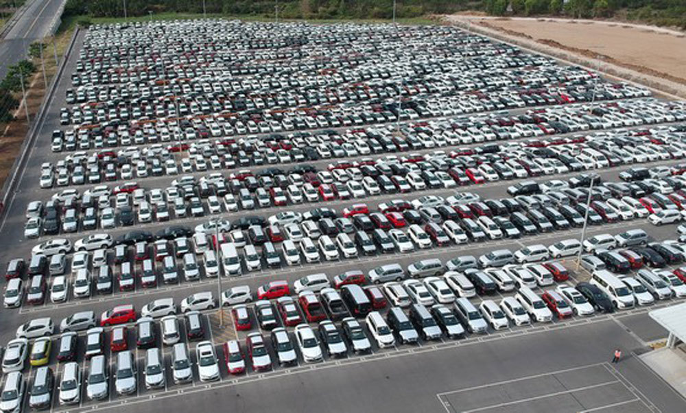 Ngành công nghiệp ô tô đứng trước một tương lai ảm đạm vì Covid-19
