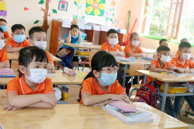 Nhiều tỉnh, thành dự kiến cho học sinh quay lại trường