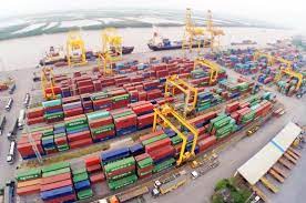 Xăng dầu “bão giá” tác động tiêu cực đến hoạt động sản xuất kinh doanh của doanh nghiệp Việt Nam