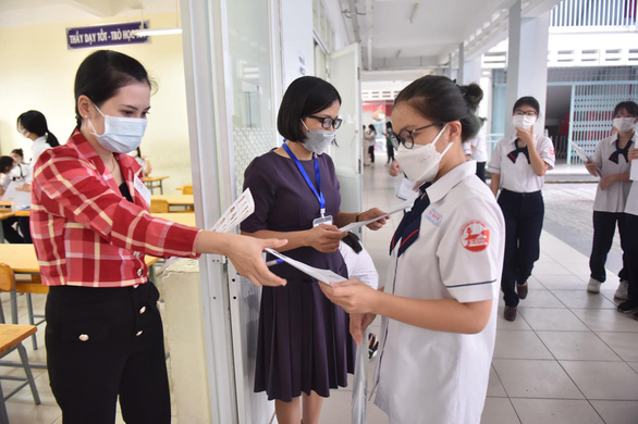 Sáng nay, hơn 1 triệu thí sinh bước vào kỳ thi tốt nghiệp THPT với môn thi ngữ văn