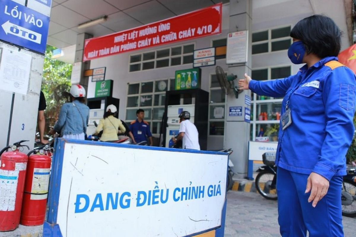 Nhiều cửa hàng xăng dầu đóng cửa, Tổng Cục Quản lý thị trường chỉ đạo "nóng"
