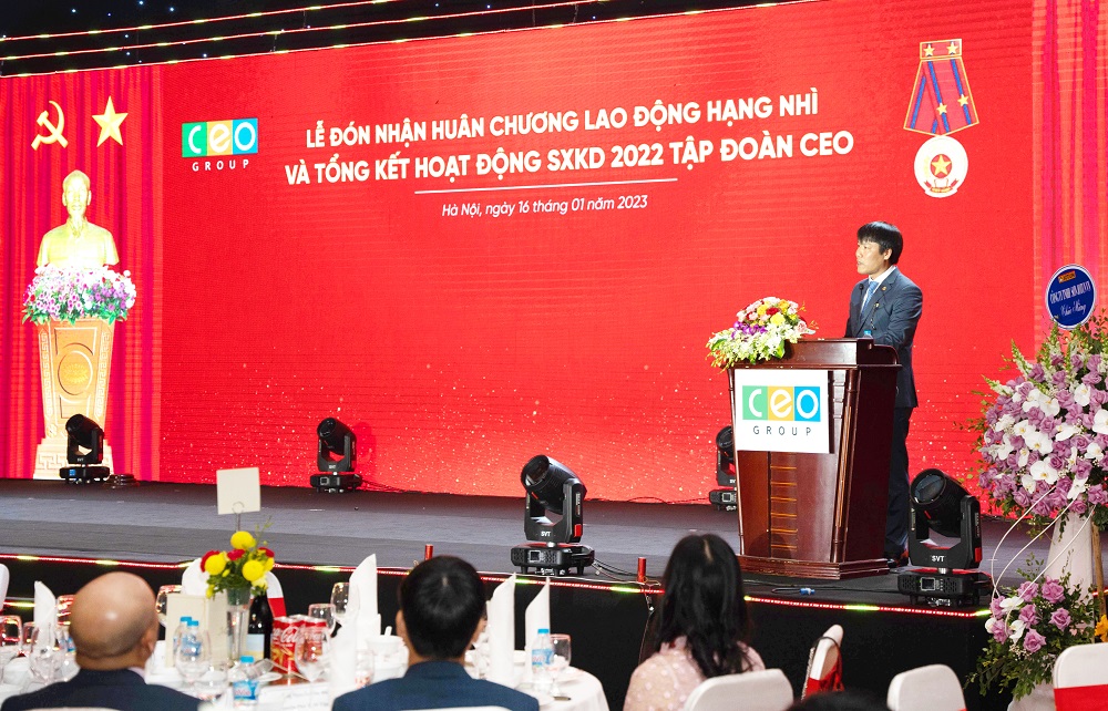 Ông Đoàn Văn Minh – Tổng giám đốc Tập đoàn CEO phát biểu tại buổi lễ.
