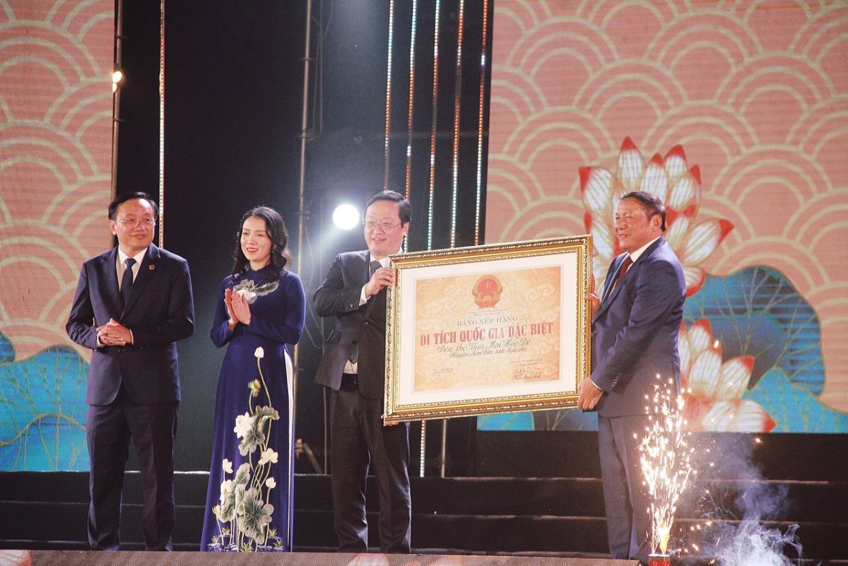 Tăng thêm 1 bậc, VPBank xếp hạng 11 trong Top 50 thương hiệu giá trị nhất Việt Nam 2022