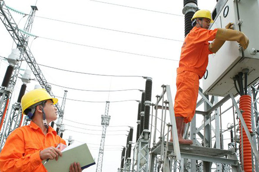 Bộ Công Thương yêu cầu EVN khẩn trương hoàn thành phương án giá bán lẻ điện.