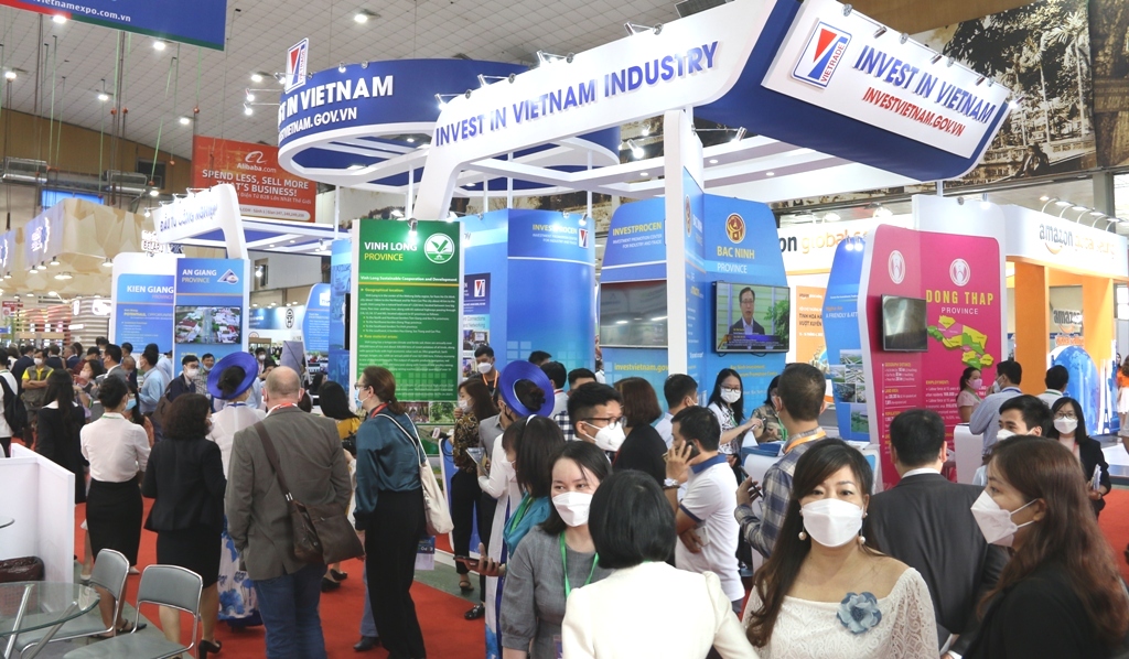 Hội chợ Vietnam Expo lần thứ 32 được tổ chức từ 05 đến ngày 08 tháng 04, tại Hà Nội.