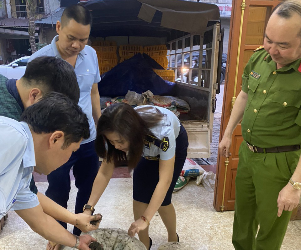 Yên Bái thu giữ trên 2,8 tấn khoáng sản không có nguồn gốc hợp pháp