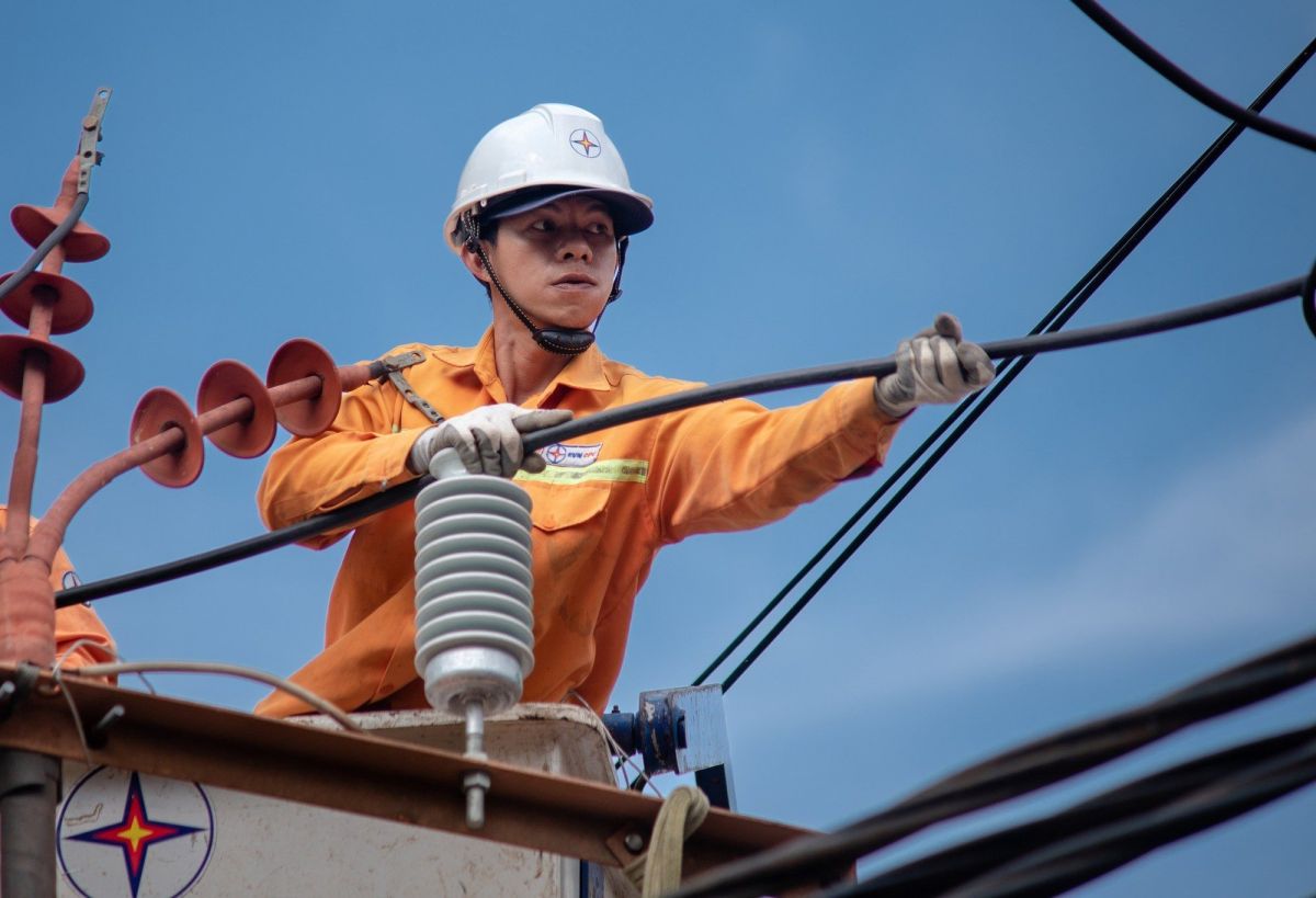 EVNNPC tiếp tục được xếp hạng tín nhiện triển vọng tích cực