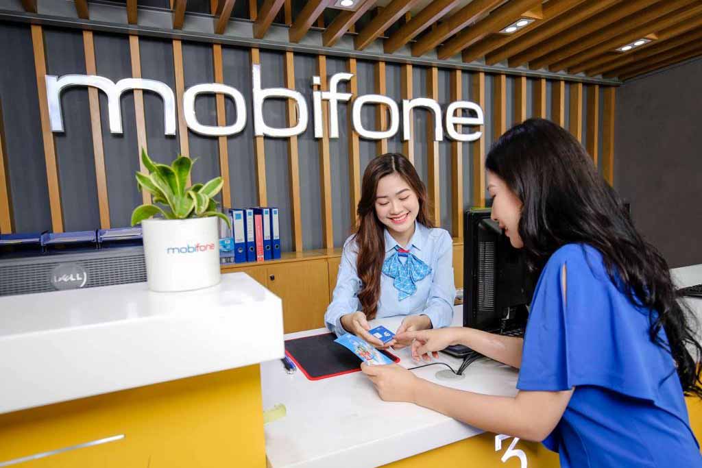 MobiFone phát triển công nghệ số “Nâng tầm cuộc sống”.