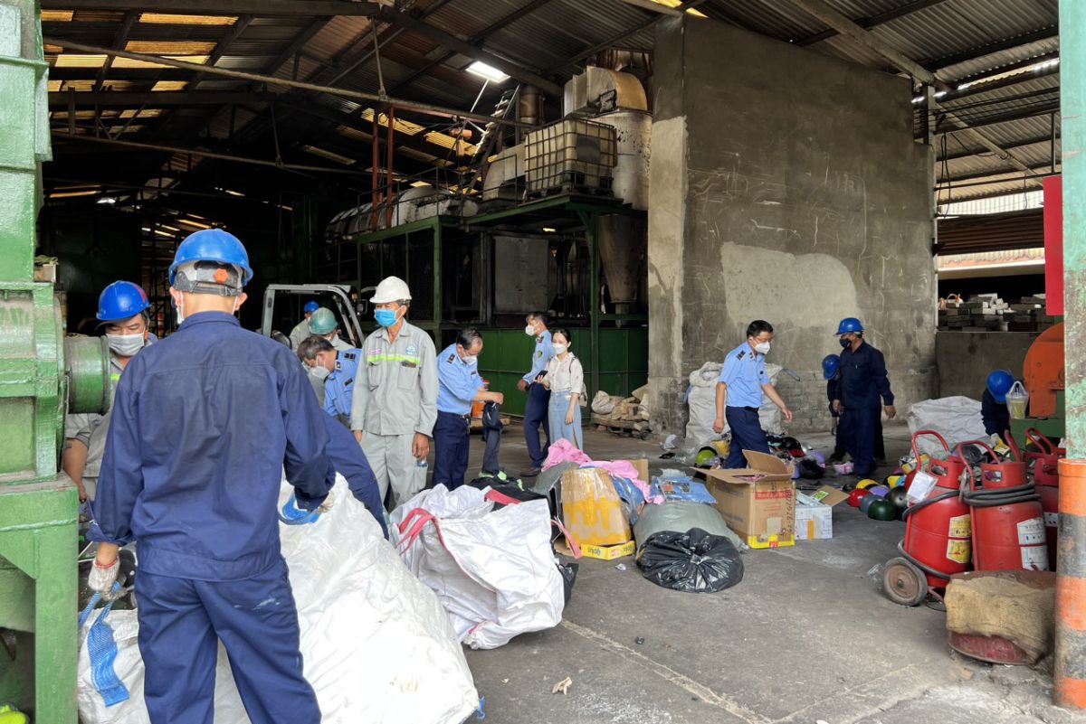 Cuộc chiến chống buôn lậu, gian lận thương mại và hàng giả: Người tiêu dùng là “mắt xích” quan trọng