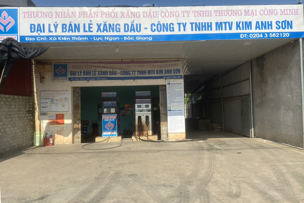 Cửa hàng xăng dầu của Công ty TNHH Một thành viên Kim Anh Sơn.