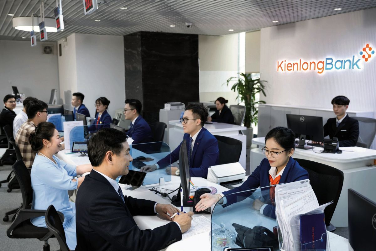 KienlongBank lựa chọn chiến lược đột phá là số hóa nền tảng hoạt động, cung cấp trải nghiệm đa tiện ích, riêng biệt cho khách hàng.