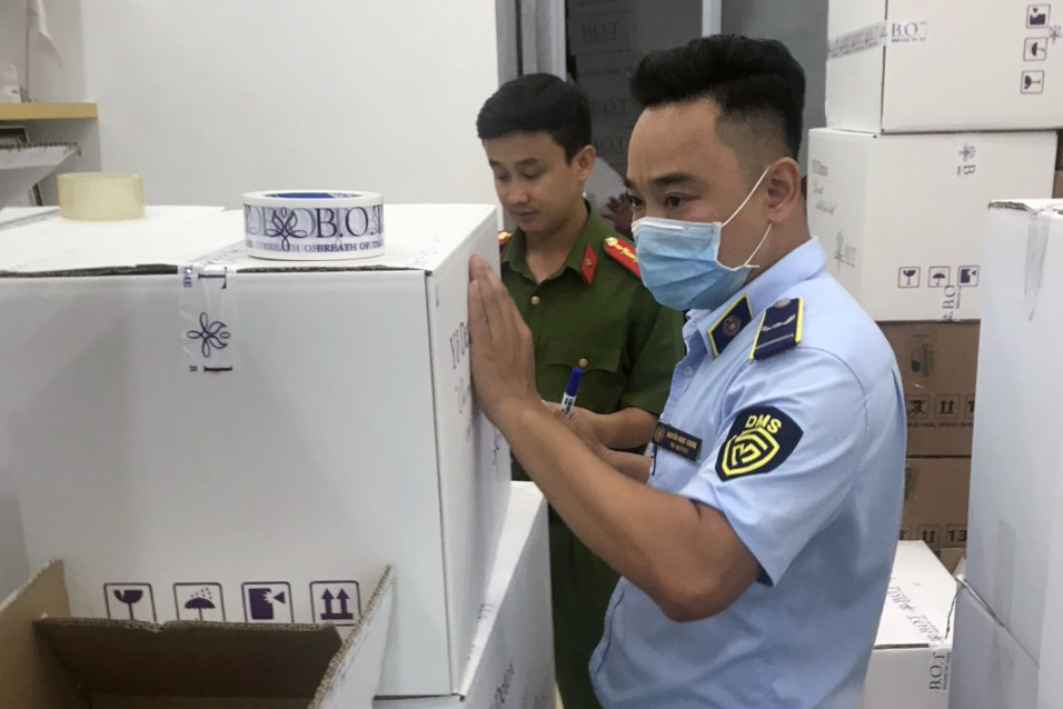 Phát hiện kẹo ngậm Hamer chứa chất cấm tại TPHCM