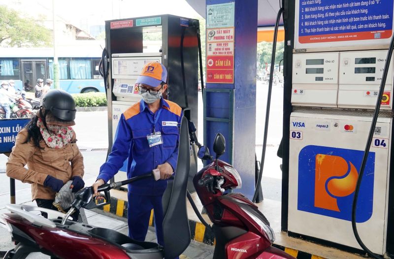 Giá xăng dầu hôm nay (3-9): Tuần tăng giá sốc
