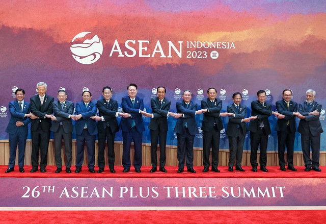 Thủ tướng đề nghị ASEAN và Trung Quốc, Nhật Bản, Hàn Quốc mở rộng lĩnh vực hợp tác