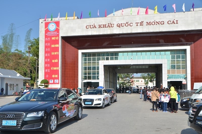 Lần đầu tiên xuất khẩu vải thiều tươi qua cửa khẩu tại Móng Cái