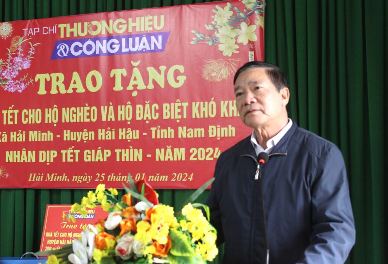 Bí thư Đảng ủy xã Hải Minh, huyện Hải Hậu, tỉnh Nam Định, Phạm Văn Phú phát biểu.
