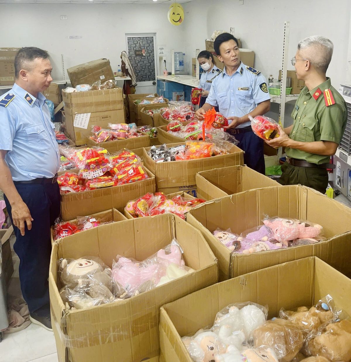 Đà Nẵng: Phát hiện hơn 1.900 sản phẩm hàng hoá đồ chơi trẻ em nhập lậu