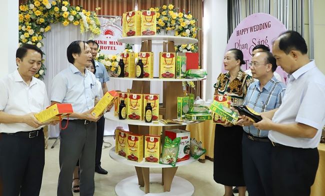 8 sản phẩm được đề nghị công nhận OCOP 4 sao