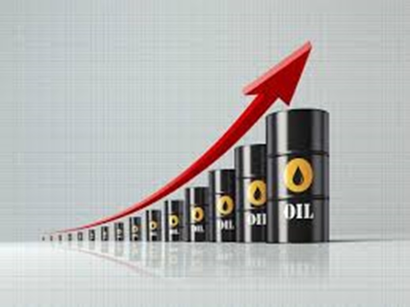 Giá xăng dầu hôm nay 12/5: Giá dầu thế giới tăng gần 3%