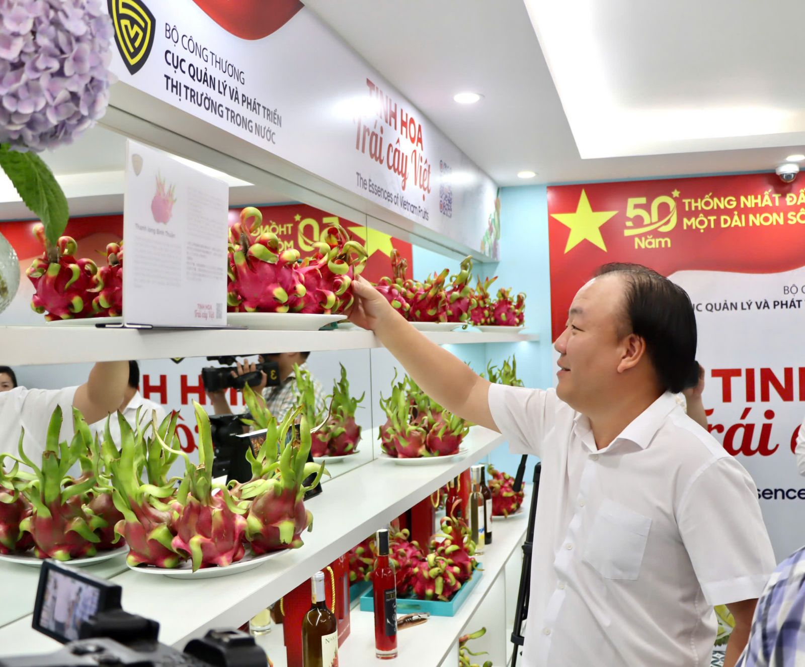 Mở cửa Phòng trưng bày “Tinh hoa trái cây Việt” tại Hà Nội