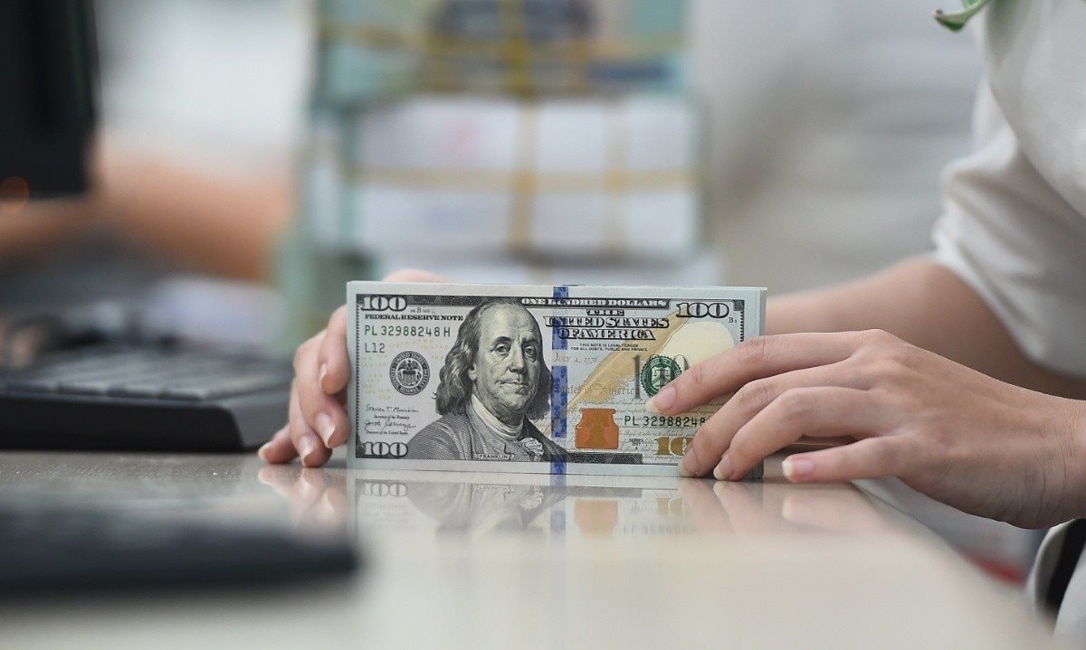 Tỷ giá USD hôm nay 2/5: Đồng USD tiếp đà tăng