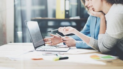 VN-Index hôm nay: Nhà đầu tư nên tìm đến những cổ phiếu đang thu hút được dòng tiền đầu tư